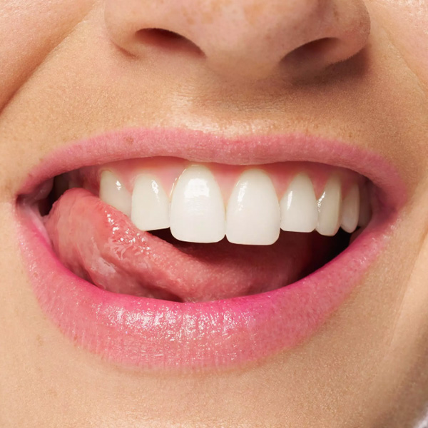 رژ لب جامد ژله ای حرارتی اسنس